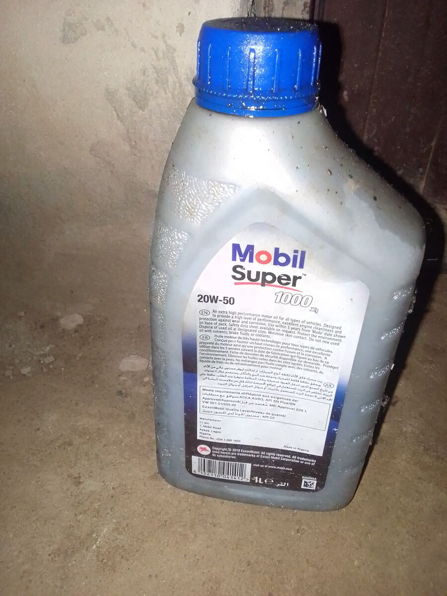 En los motores con cadena de distribución, respetar los cambios de aceite es lo que alarga su vida: la cadena trabaja lubricada. Foto: Taoheedah · CC BY-SA 4.0 · Wikimedia Commons