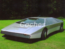 Aston Martin Bulldog 1980