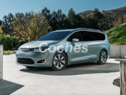 Chrysler Pacifica 2016