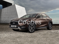 Infiniti QX30 2015