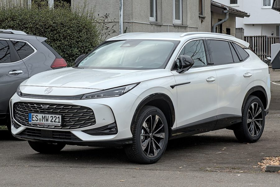 MG HS 2024