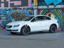 Volvo S60 Cross Country 2015
