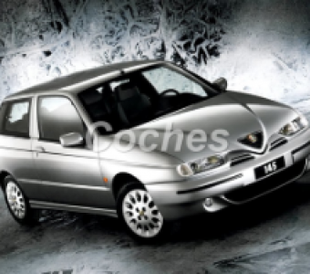 Alfa Romeo 145  1999