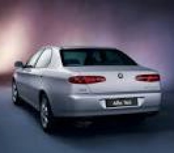 Alfa Romeo 166  2002