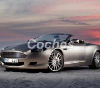 Aston Martin DB9  2003