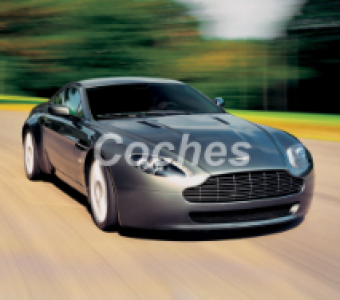 Aston Martin V8 Vantage  2005