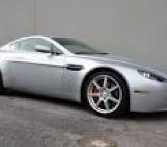 Aston Martin V8 Vantage  2007