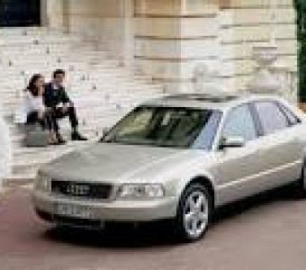 Audi A8  1996