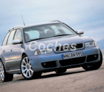 Audi RS4  1999