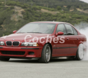 BMW M5  1997