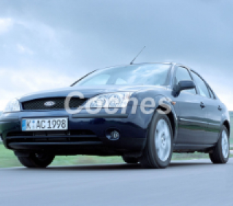 Ford Mondeo  2002