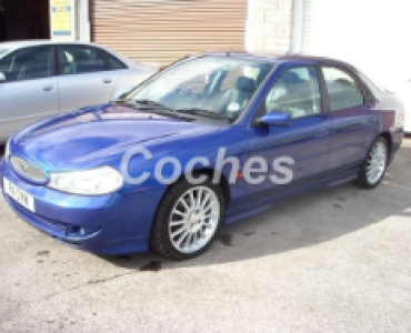 ST200 2.5 MANUAL (205 CV)