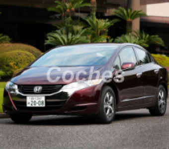 Honda FCX Clarity  2016