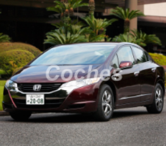 Honda FCX Clarity  2008