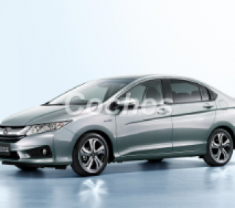 Honda Grace  2014