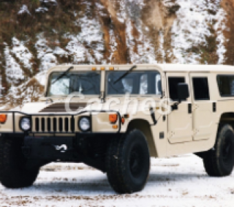 Hummer H1  2005