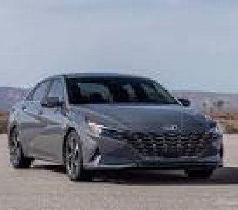 Hyundai Elantra  2020