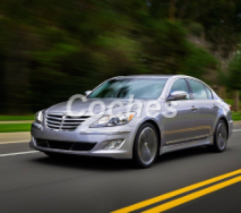 Hyundai Genesis  2011