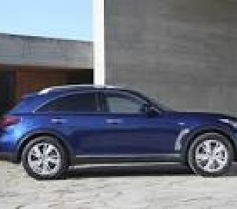 Infiniti FX  2011