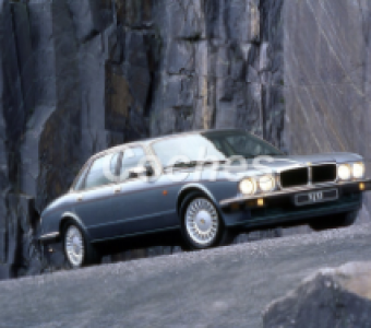 Jaguar XJ  1986