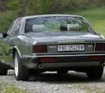 Jaguar XJ  1990