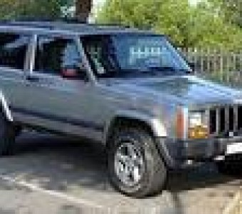 Jeep Cherokee  1985