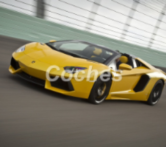 Lamborghini Aventador  2012