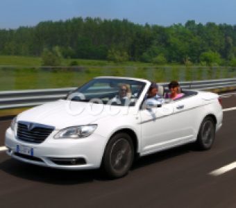 Lancia Flavia  2012