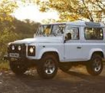 Land Rover Defender  2019