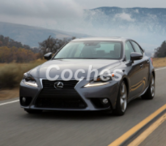 Lexus IS  2013