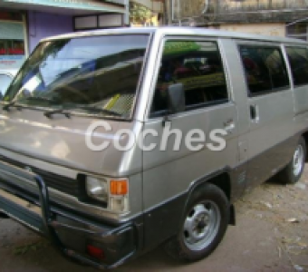 Mahindra Voyager  1997