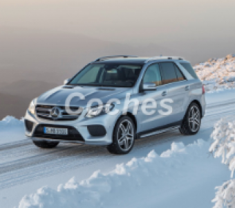 Mercedes-Benz GLE  2015