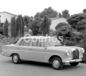 Mercedes-Benz W110  1961