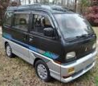 Mitsubishi Bravo  1992
