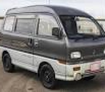 Mitsubishi Bravo  1993
