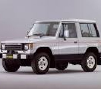 Mitsubishi Pajero  1982