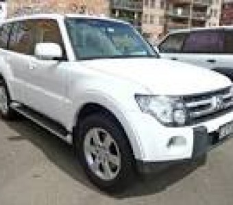 Mitsubishi Pajero  2006