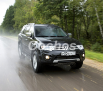 Mitsubishi Pajero Sport  2013