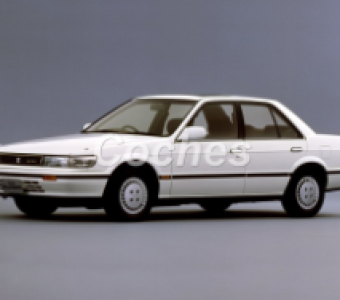 Nissan Bluebird  1989