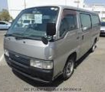 Nissan Caravan  2000