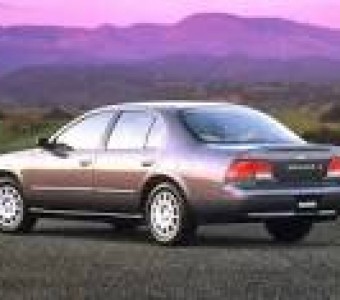 Nissan Maxima  1997