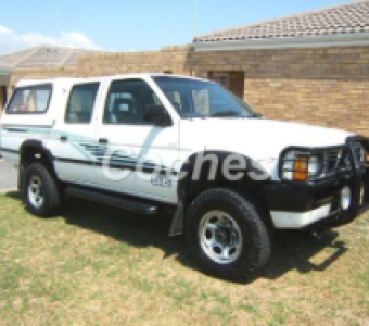 Nissan Navara (Frontier)  1987