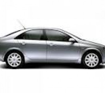 Nissan Primera  2002