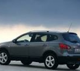 Nissan Qashqai+2  2008