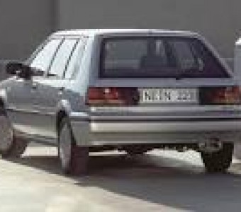 Nissan Sunny  1991