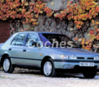 Nissan Sunny  1990