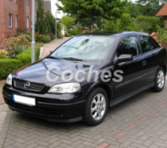 Opel Astra  2000