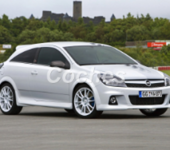 Opel Astra OPC  2005