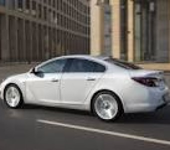 Opel Insignia  2010