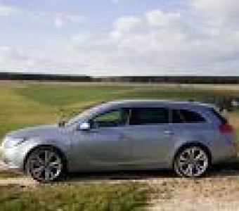 Opel Insignia  2010